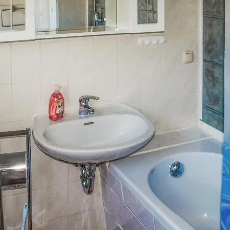 Stunning In Mirow Ot *