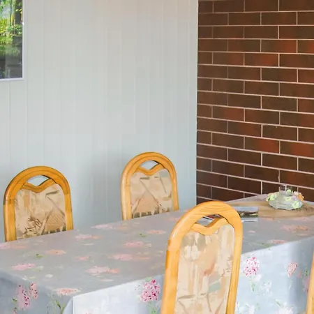 Stunning In Mirow Ot *